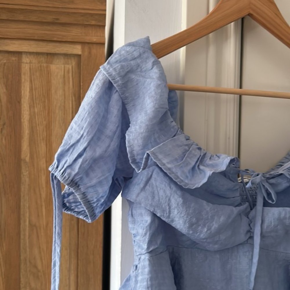 Tularosa off shoulder Maggie top in powder blue medium REVOLVE - Picture 4 of 15